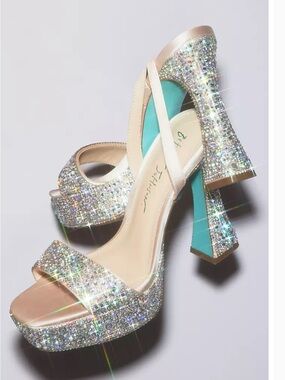 Betsy Johnson Crystal Embellished Flared Platform Sandals size 10